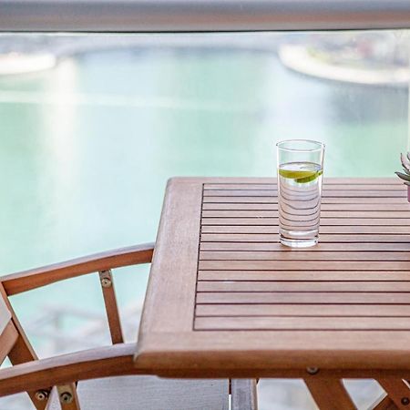 Nasma Luxury Stays - Pastel-Colored Apt With Jaw-Dropping Marina Views Dubai Exteriör bild