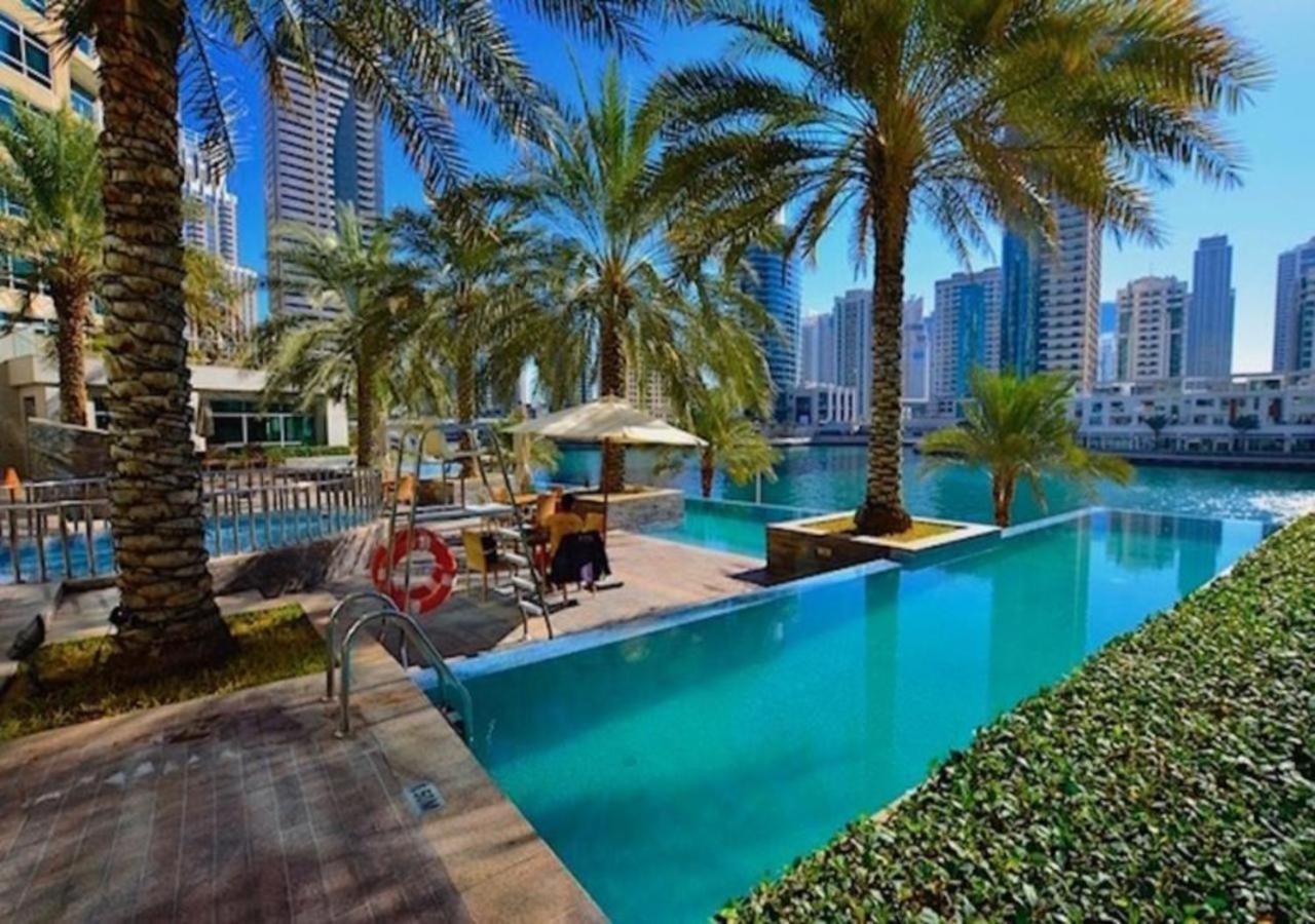 Nasma Luxury Stays - Pastel-Colored Apt With Jaw-Dropping Marina Views Dubai Exteriör bild