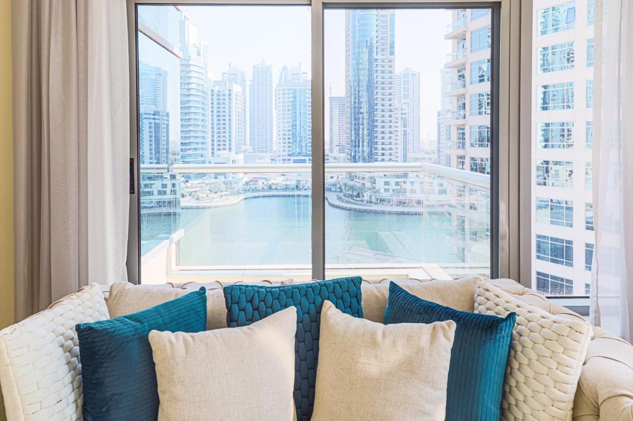 Nasma Luxury Stays - Pastel-Colored Apt With Jaw-Dropping Marina Views Dubai Exteriör bild