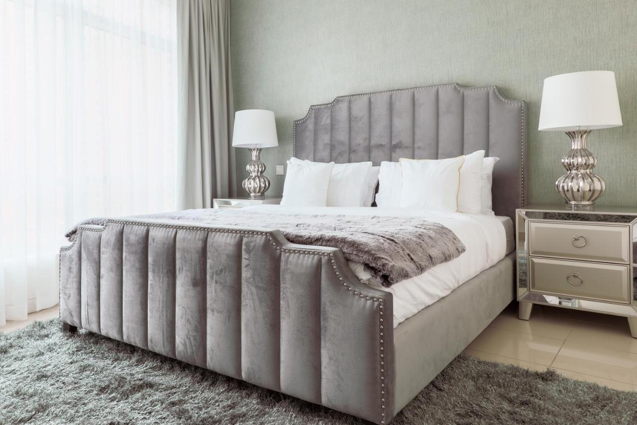 Nasma Luxury Stays - Pastel-Colored Apt With Jaw-Dropping Marina Views Dubai Exteriör bild